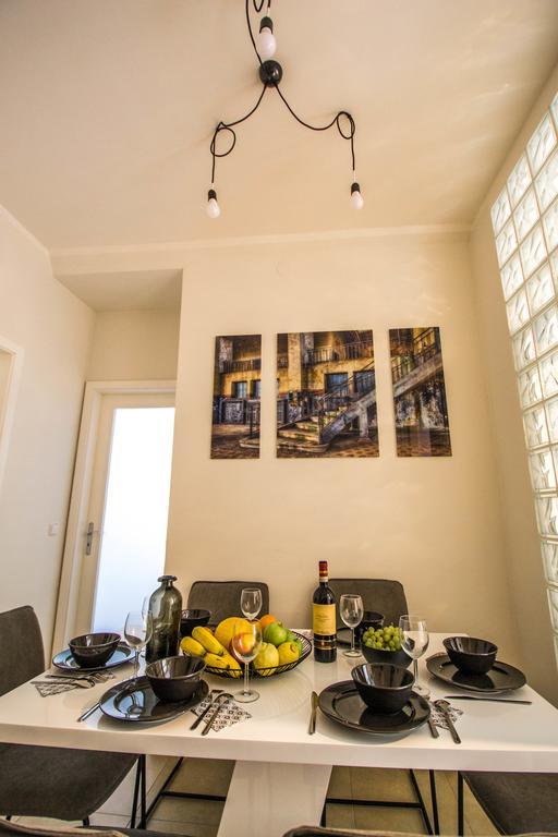 Reflection 2bdr By Ruterra Appartement Praag